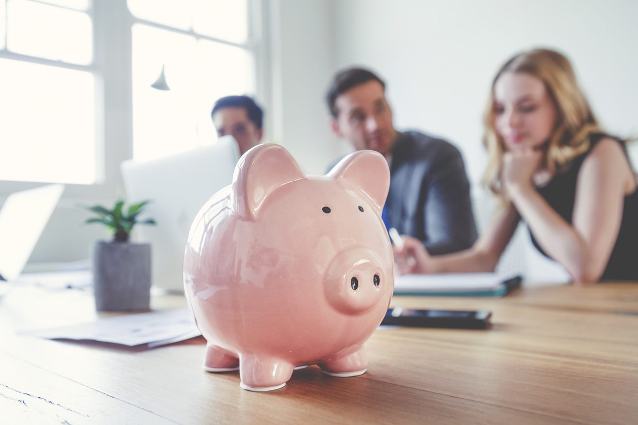 Do Insurance Brokers Get Better Rates?
